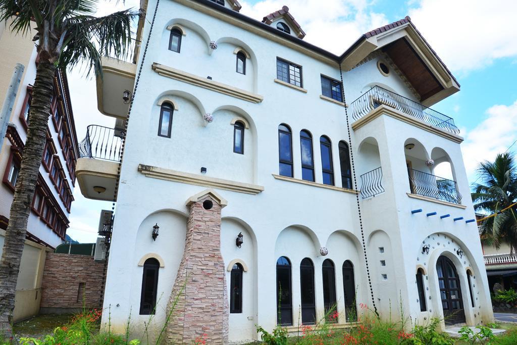 Happy Hill B&B Джиан Екстериор снимка
